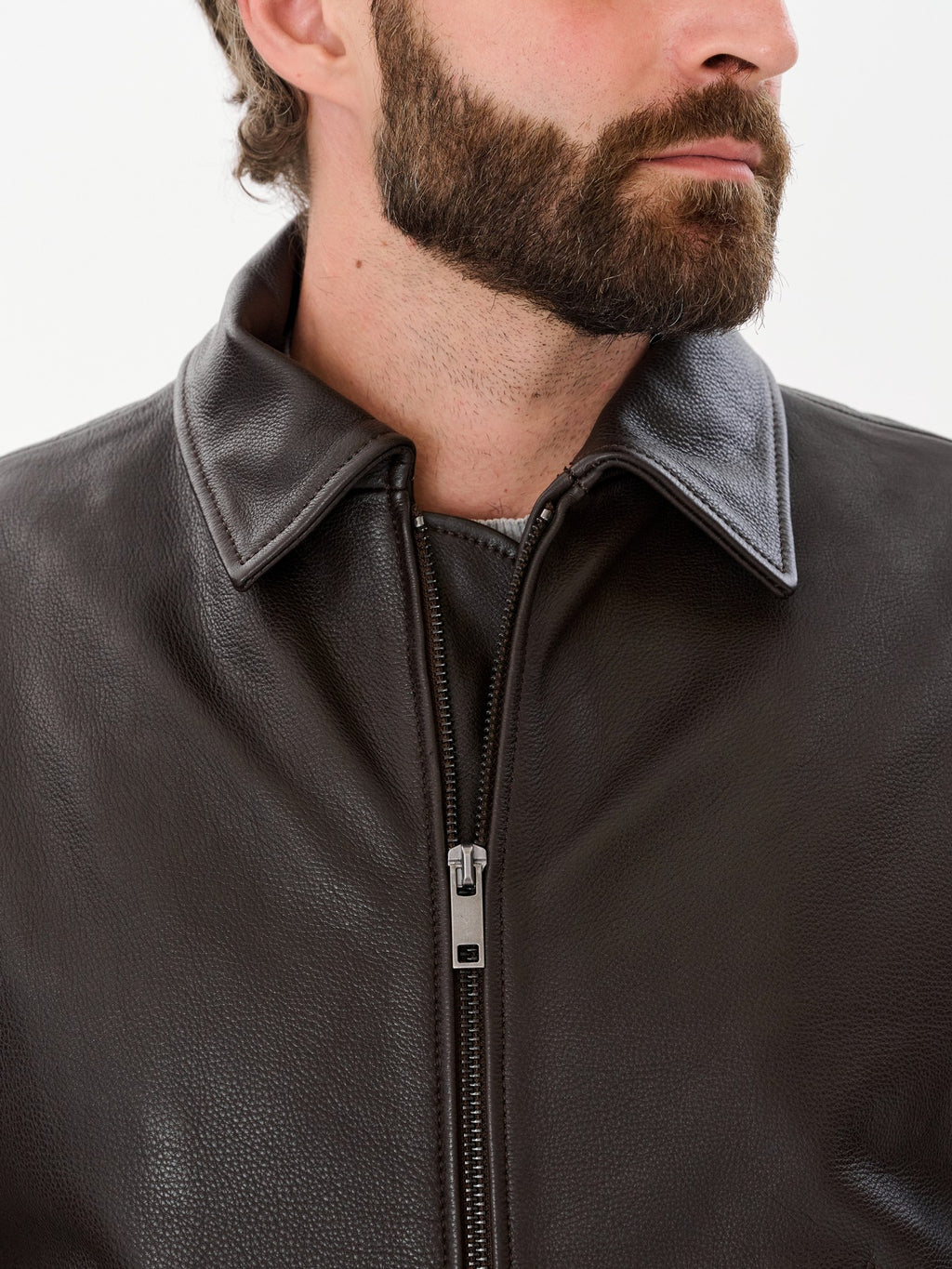 Brown cafe racer jacket collar detail – DM Legend