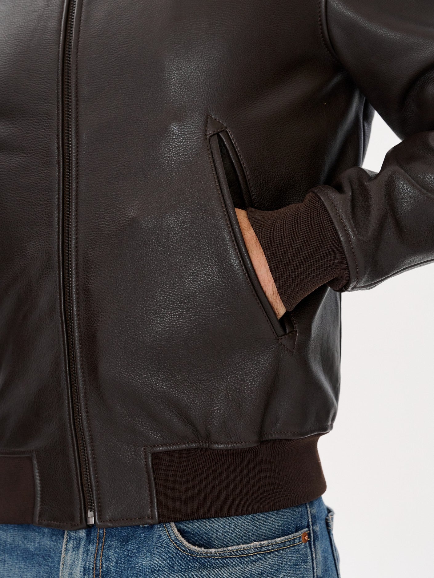 Brown cafe racer jacket pocket detail – DM Legend