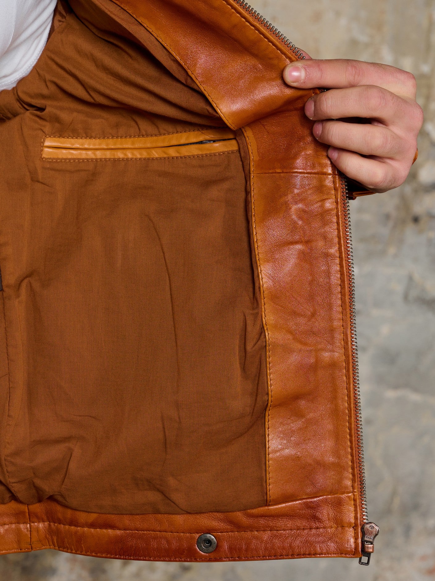 Cognac cafe racer jacket inner lining detail – DM Legend