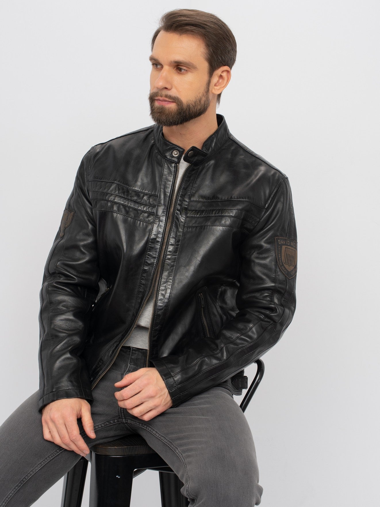 Men's vintage moto black leather jacket side view – DM Legend

