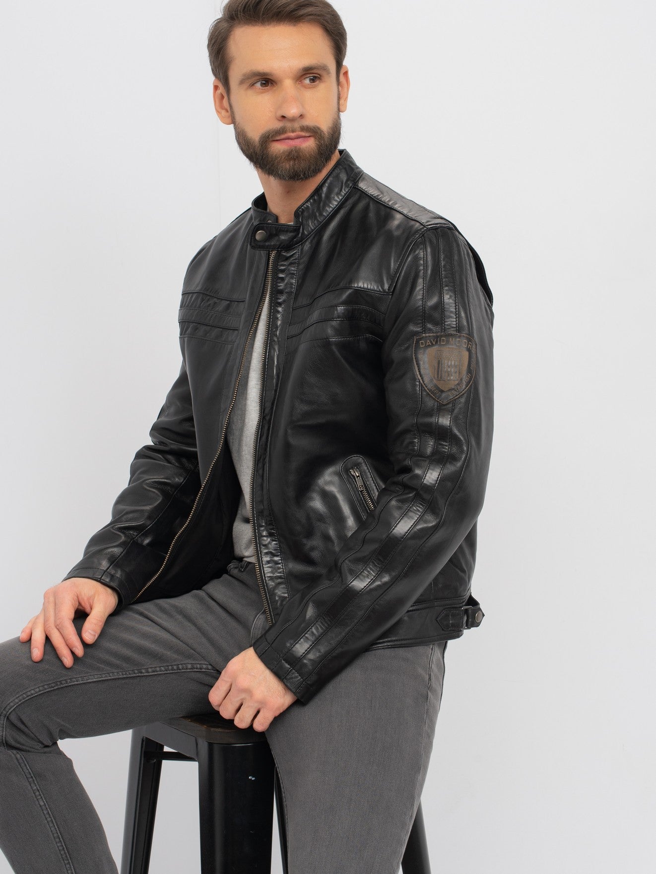 Men's vintage moto black leather jacket side view – DM Legend